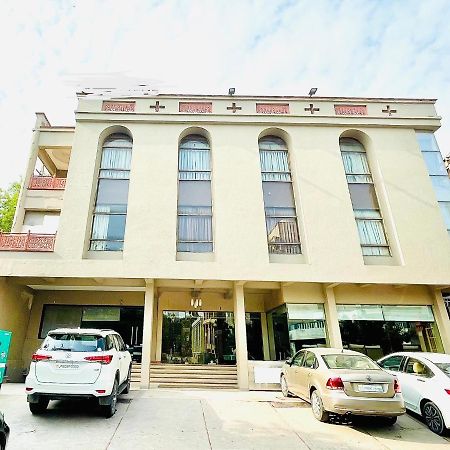 אגרה Hotel Bhoomivilas מראה חיצוני תמונה