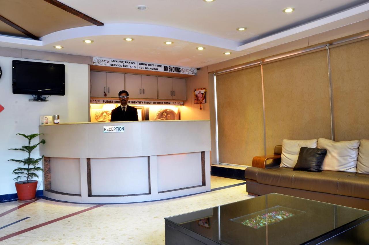 אגרה Hotel Bhoomivilas מראה חיצוני תמונה