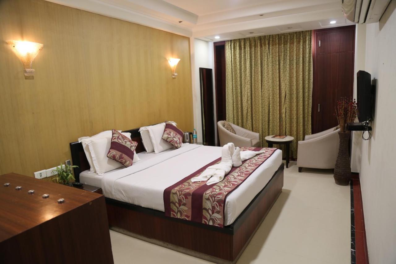 אגרה Hotel Bhoomivilas מראה חיצוני תמונה