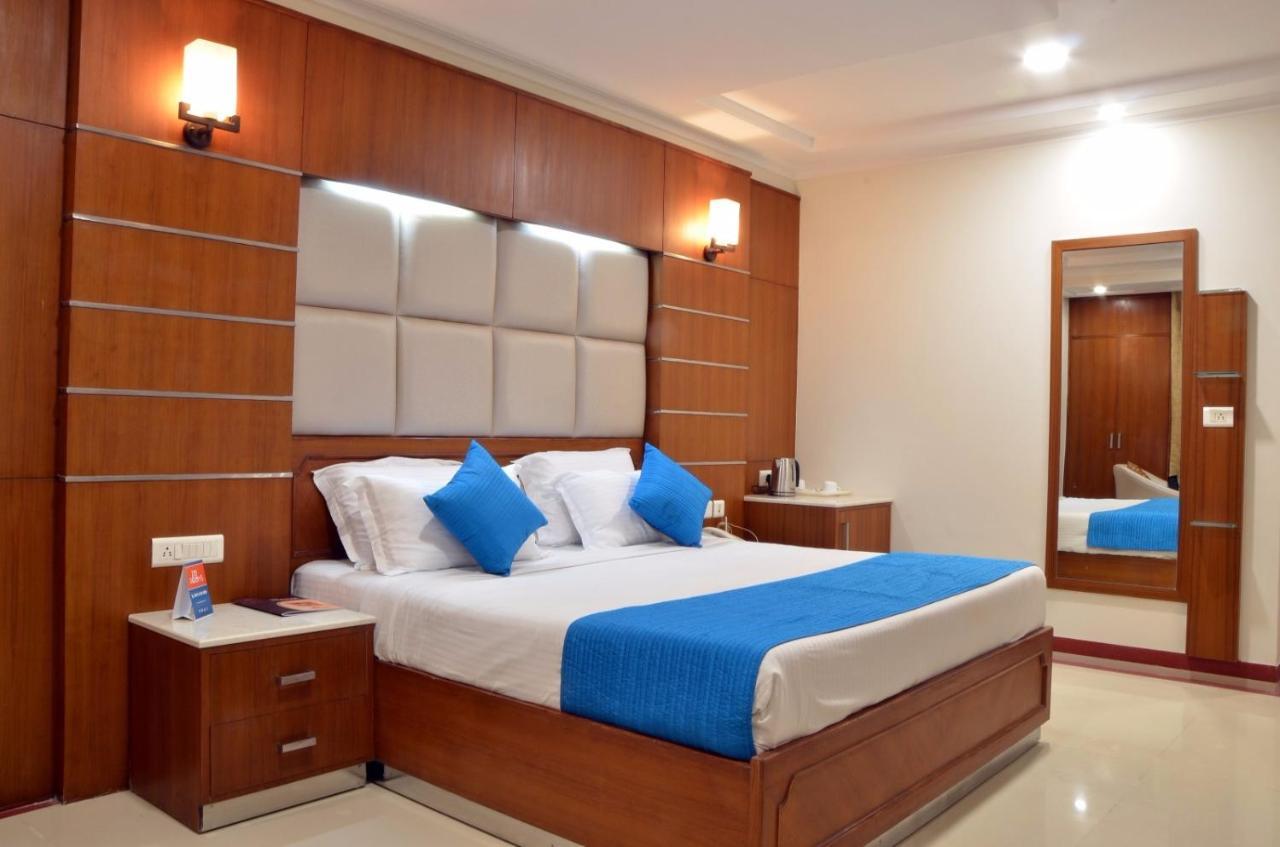 אגרה Hotel Bhoomivilas מראה חיצוני תמונה