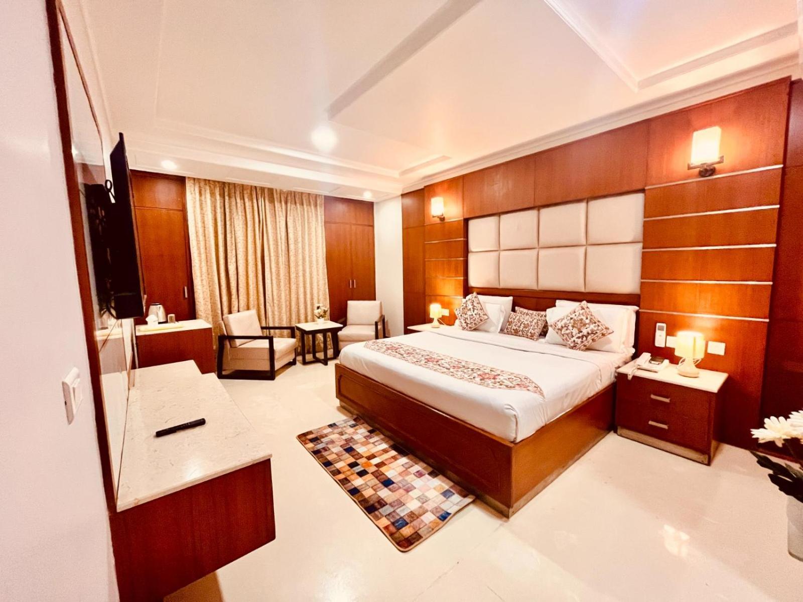 אגרה Hotel Bhoomivilas מראה חיצוני תמונה